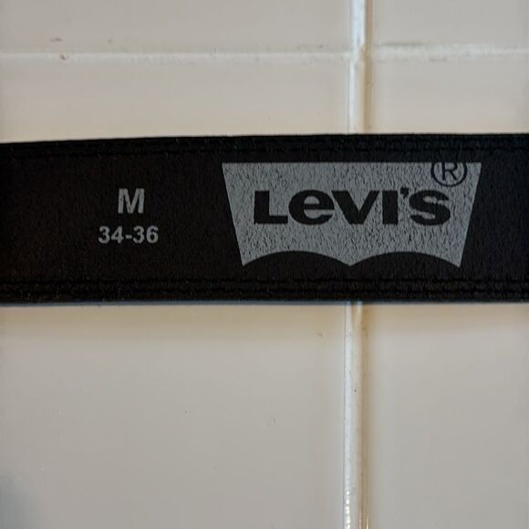 Levi’s Logo Metal Buckle and Leather Belt Sz 34-36 - Picture 5 of 8